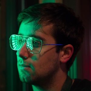 Meet your Posher, Leon